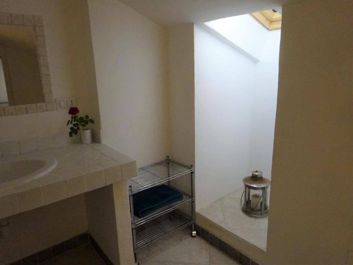 Appartamento White - San Pantaleo Esterno foto