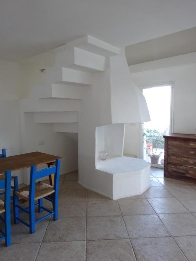 Appartamento White - San Pantaleo Esterno foto