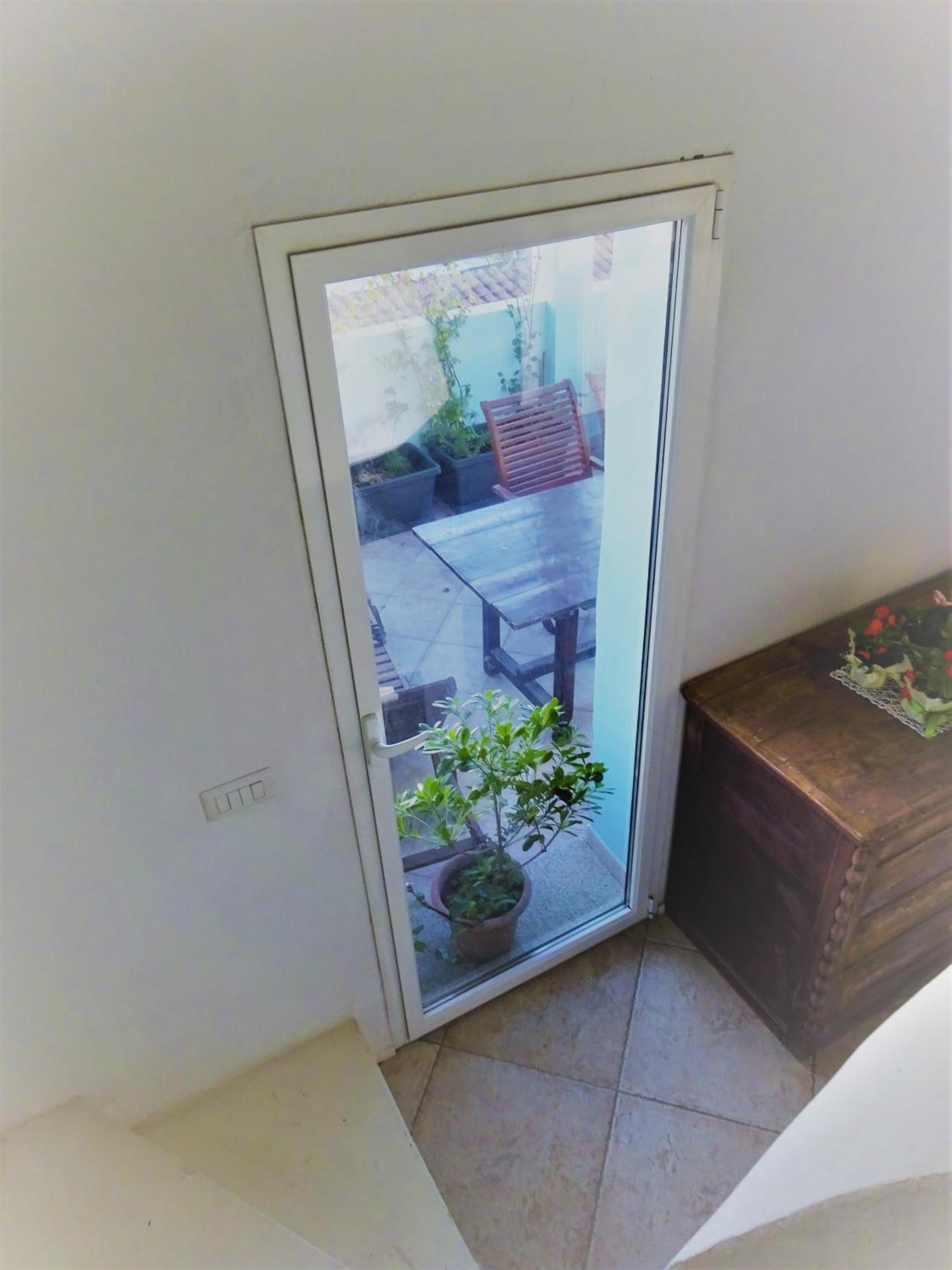 Appartamento White - San Pantaleo Esterno foto